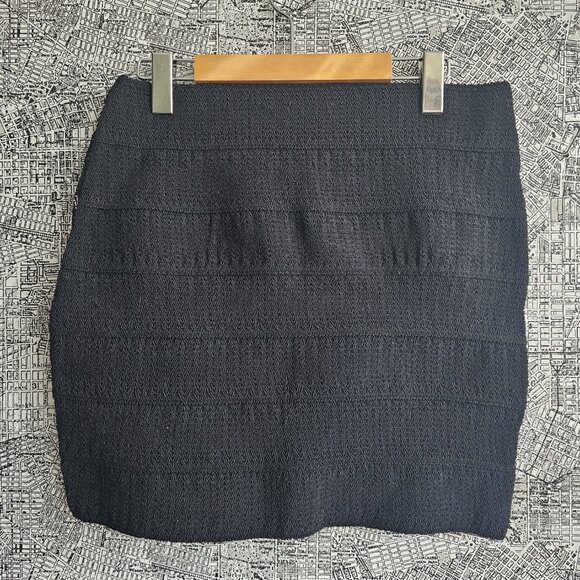 H&M Bandeau Stretch Woven Skirt- Medium - Picture 3 of 4